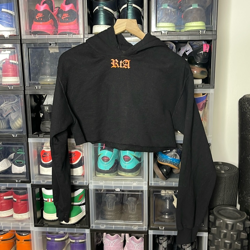 R+A cropped hoodie- small